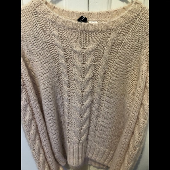 3/$15 Knit sweater - Picture 3 of 4